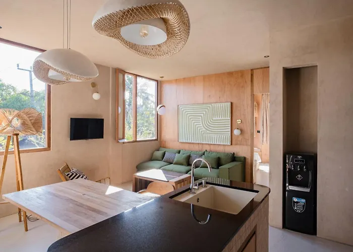 Sol & Terra By Alpha Ark Apartment